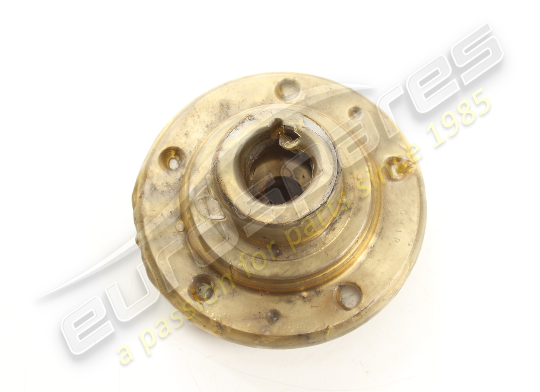 NEW FERRARI FRONT HUB. PART NUMBER 131738 (1) new ferrari front hub. part number 131738 (1)