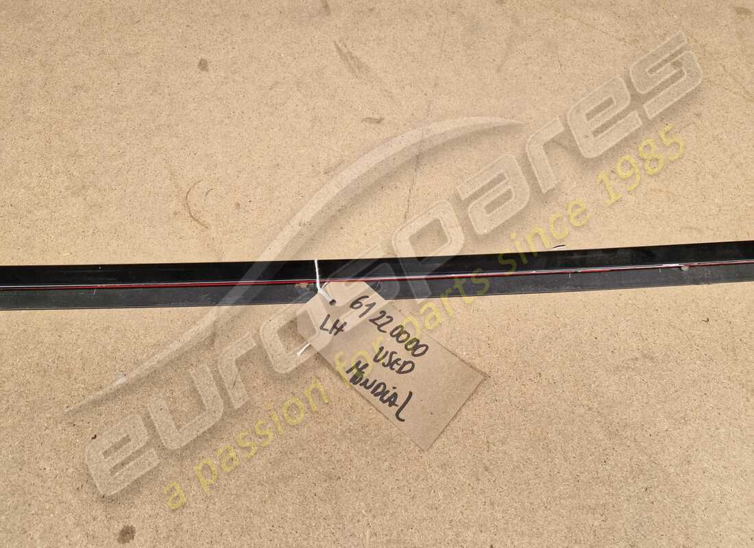 USED FERRARI LH DOOR MOULDING. PART NUMBER 61220000 (3) used ferrari lh door moulding. part number 61220000 (3)