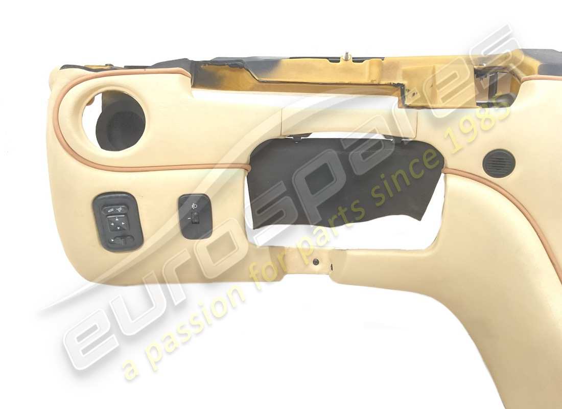 NEW MASERATI DASHBOARD AVORIO. PART NUMBER 981000102 (6) new maserati dashboard avorio. part number 981000102 (6)
