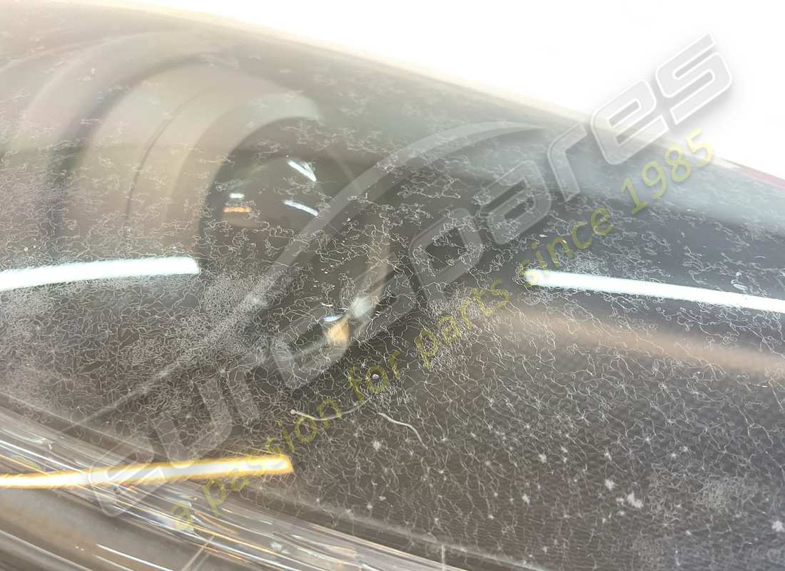 USED FERRARI RH HEADLIGHT LOW/HIGH BEAM CARBON VERSION. PART NUMBER 255024 (2) used ferrari rh headlight low/high beam carbon version. part number 255024 (2)