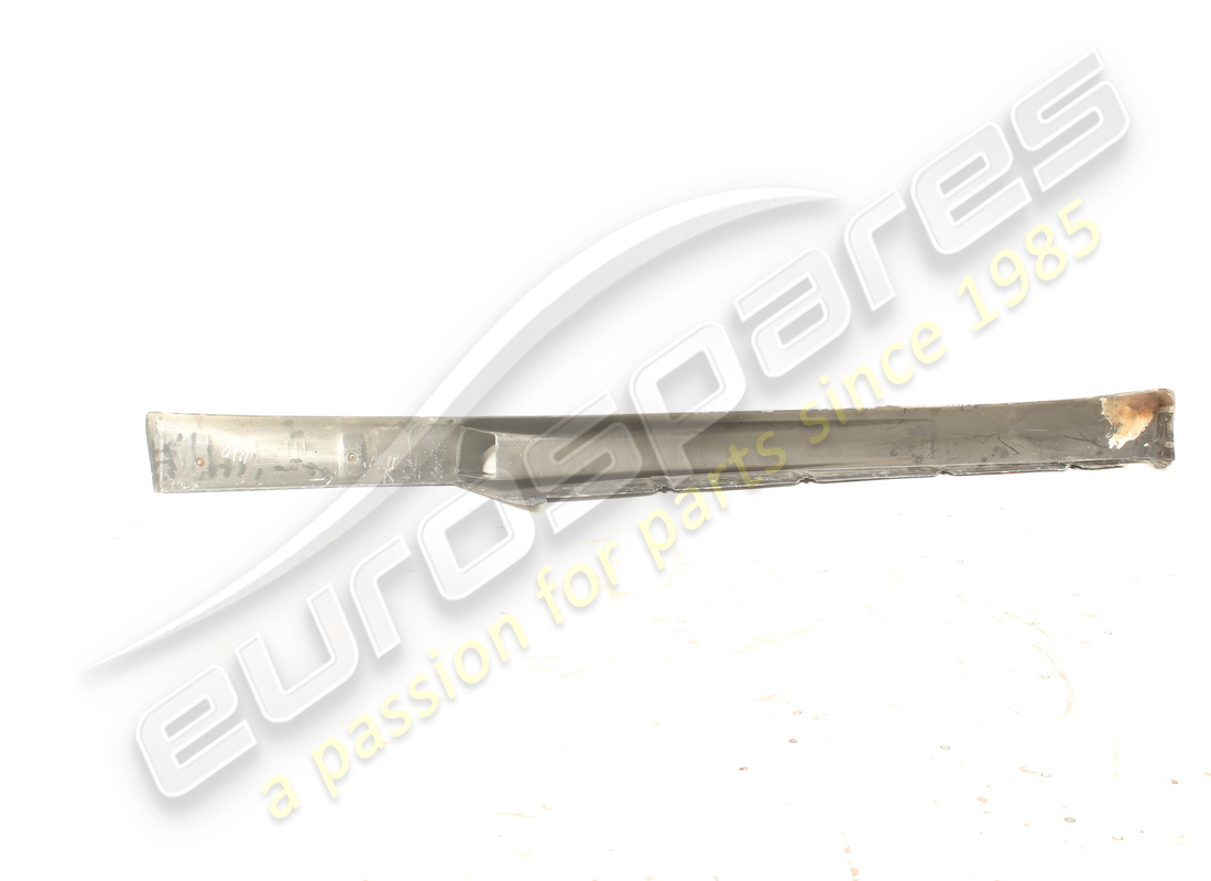 USED FERRARI COVERING FOR RH SIDE MEMBER. PART NUMBER 64101110 (2) used ferrari covering for rh side member. part number 64101110 (2)