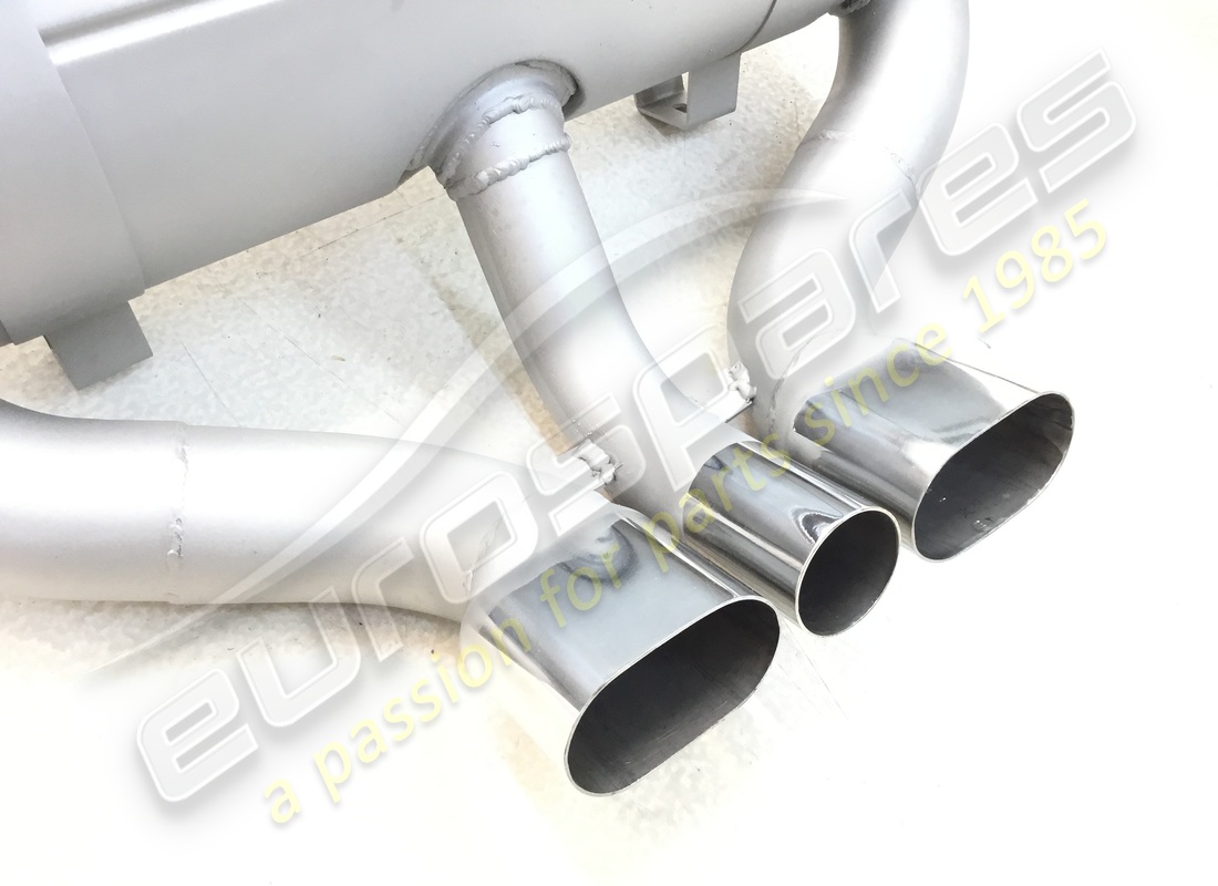 NEW FERRARI EXHAUST SILENCER CAT VERSION. PART NUMBER 142527 (2) new ferrari exhaust silencer cat version. part number 142527 (2)