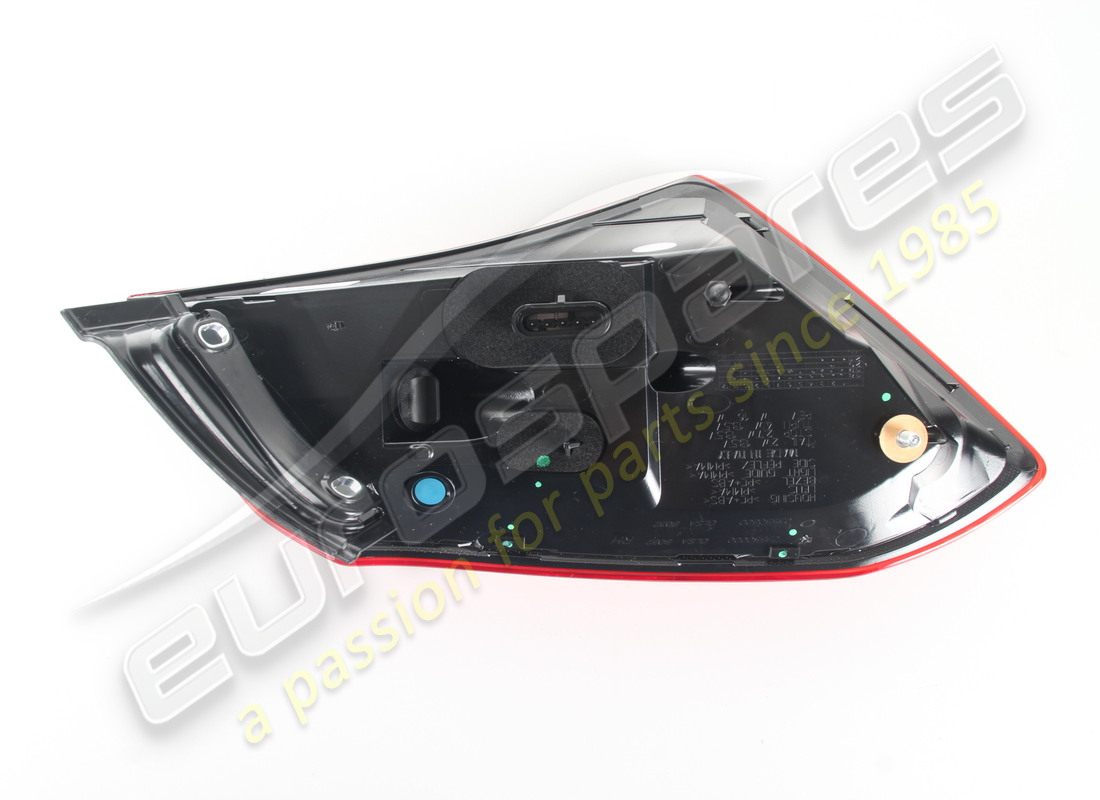 NEW MASERATI RH REAR OUTER LIGHT. PART NUMBER 670107148 (2) new maserati rh rear outer light. part number 670107148 (2)