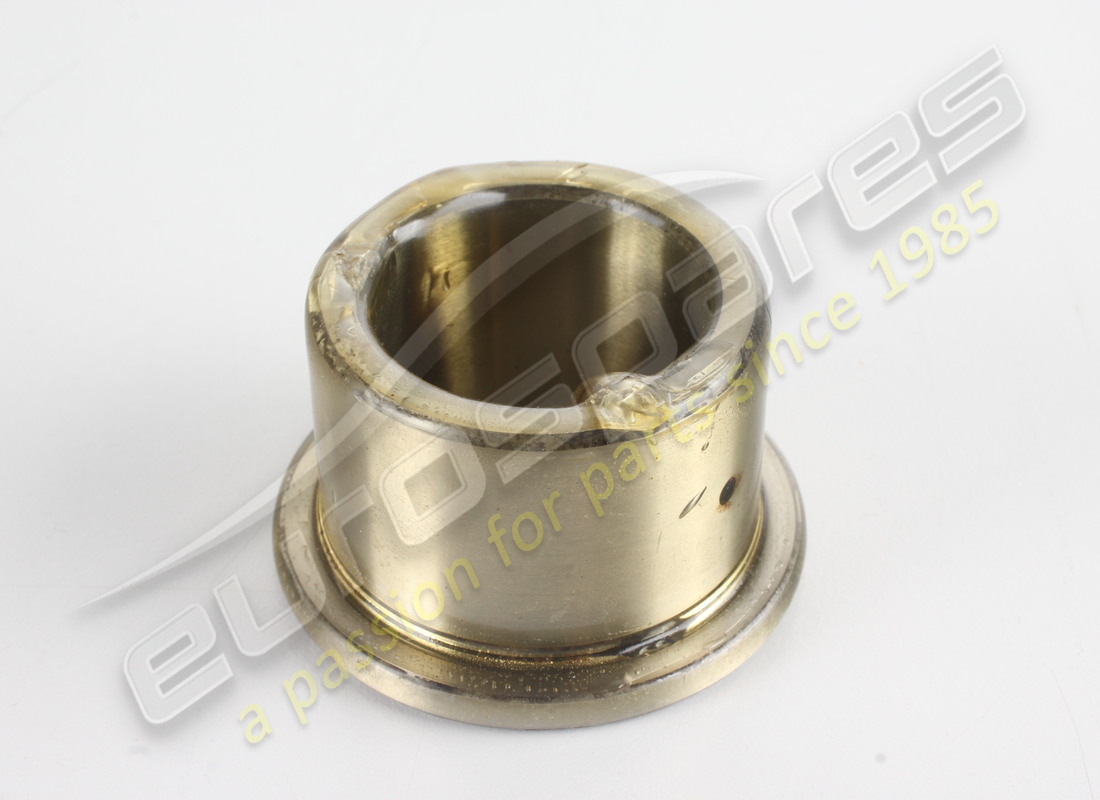 NEW FERRARI GEARBOX BUSH. PART NUMBER 151576 (1) new ferrari gearbox bush. part number 151576 (1)