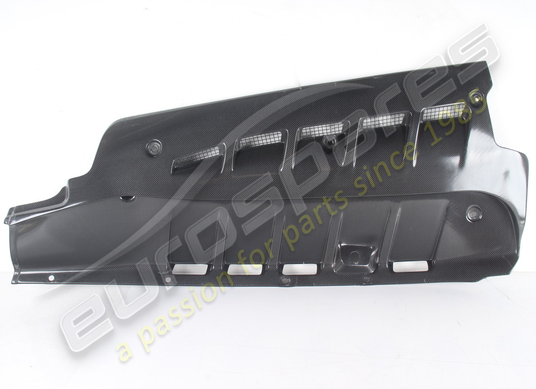 used ferrari rh front panel -carbon pan. part number 68600800 (1)