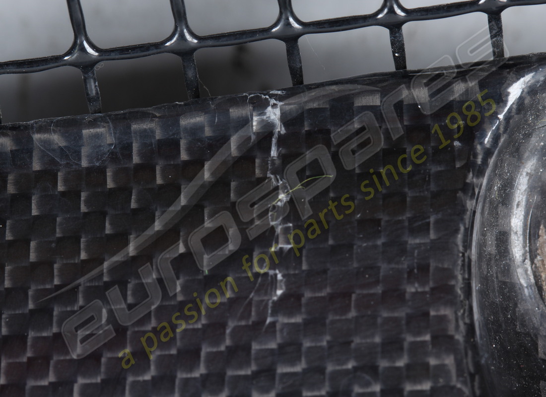 used ferrari rh front panel -carbon pan. part number 68600800 (11)