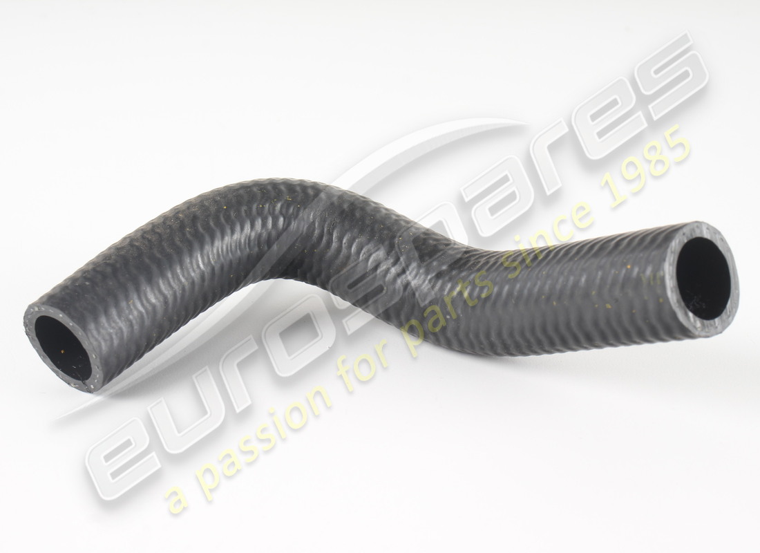 new maserati sleeve for water radiator hose. part number 185582 (1)