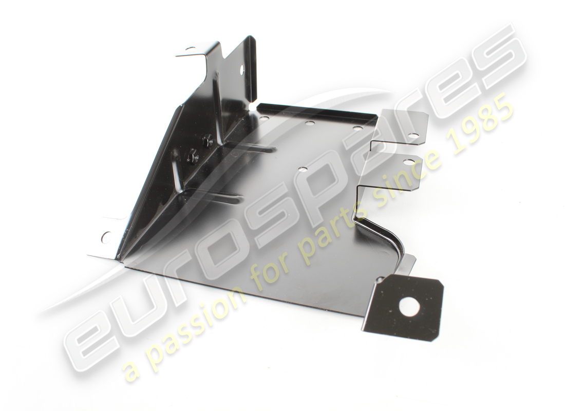 NEW MASERATI RH INNER CRASH-BOX BRACKET. PART NUMBER 67726600 (2) new maserati rh inner crash-box bracket. part number 67726600 (2)