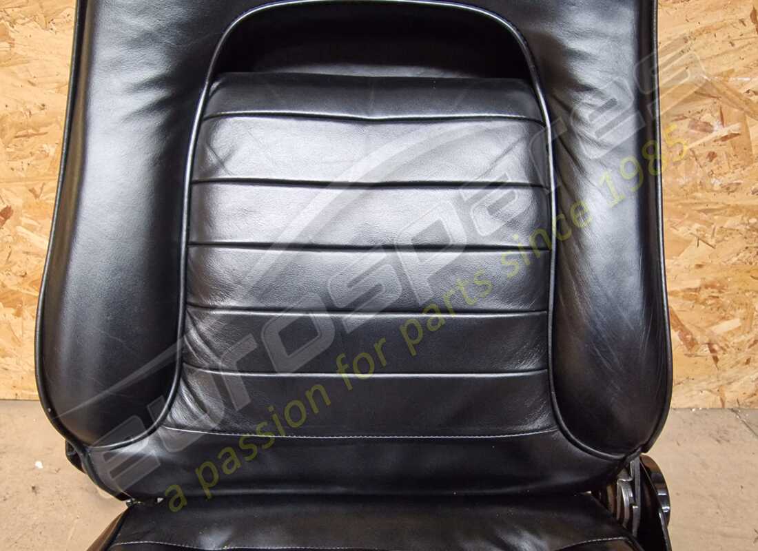 USED FERRARI PAIR BLACK SEATS. PART NUMBER 60899000 (12) used ferrari pair black seats. part number 60899000 (12)