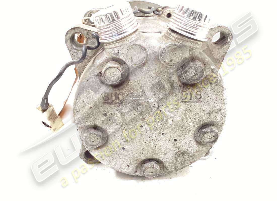 used ferrari air conditioning compressor. part number 123205 (3)