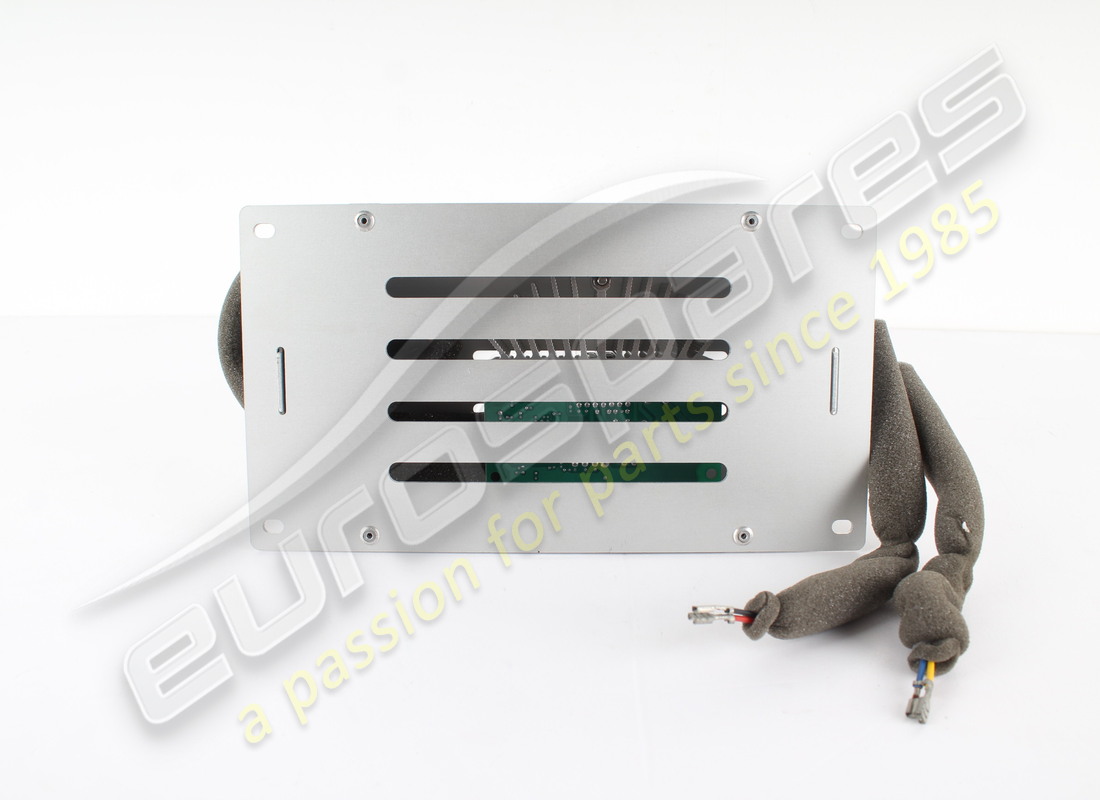 NEW FERRARI AUDIO AMPLIFIER. PART NUMBER 265230 (2) new ferrari audio amplifier. part number 265230 (2)