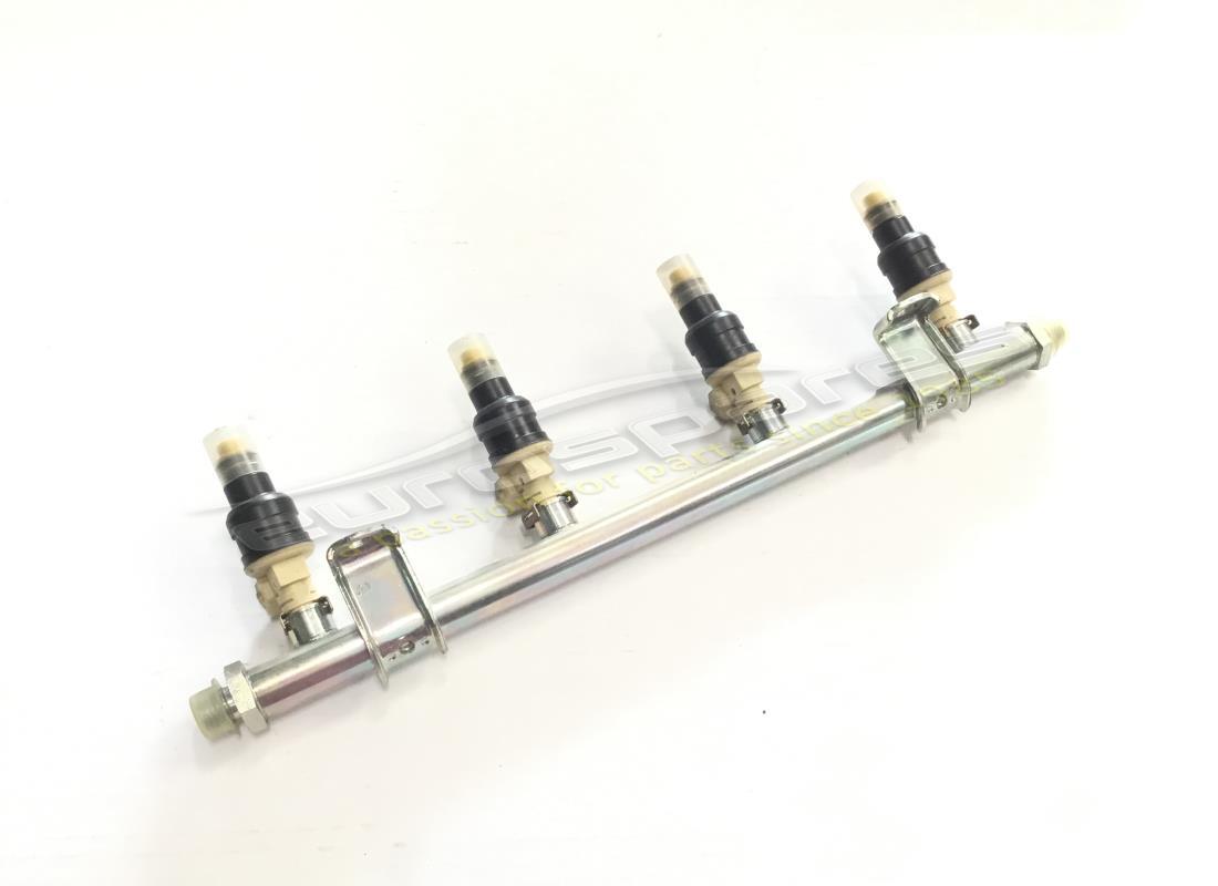NEW FERRARI FUEL PIPE WITH INJECTORS COMPLETE. PART NUMBER 137326 (1) new ferrari fuel pipe with injectors complete. part number 137326 (1)