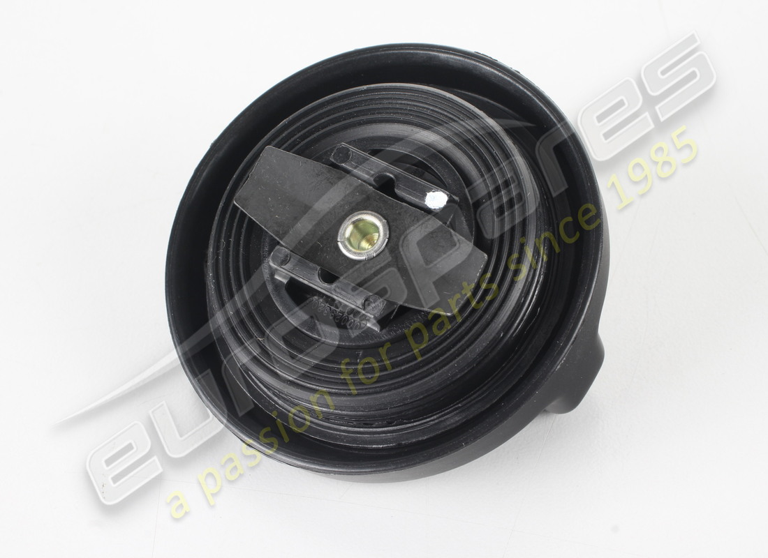 NEW MASERATI ENGINE OIL FILLER CAP. PART NUMBER 293205 (2) new maserati engine oil filler cap. part number 293205 (2)