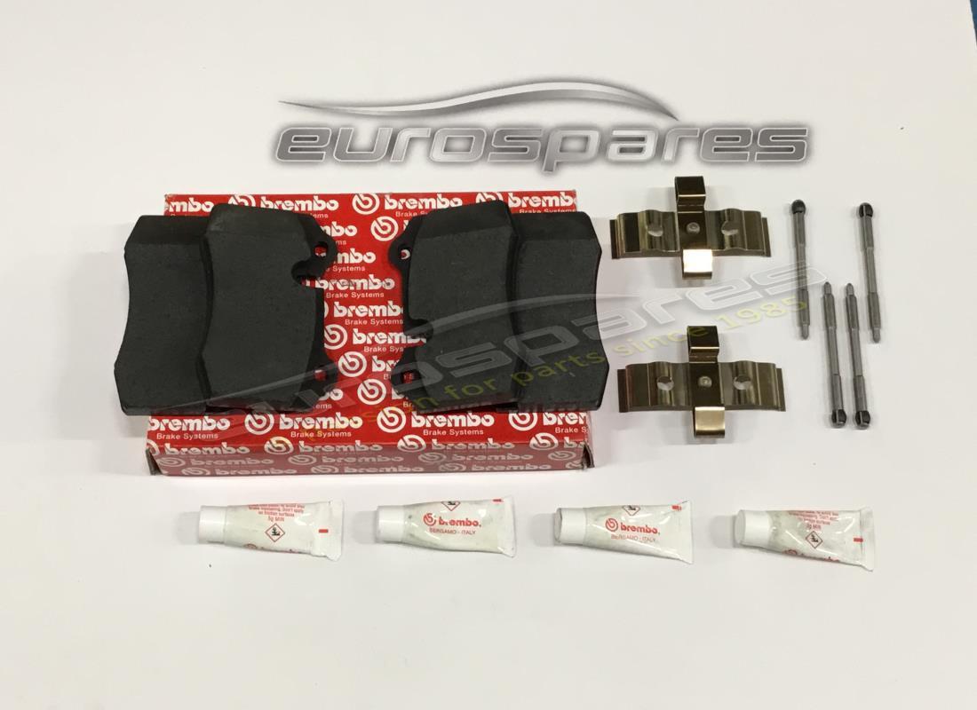 new ferrari rear brake pads. part number 70000936 (1)