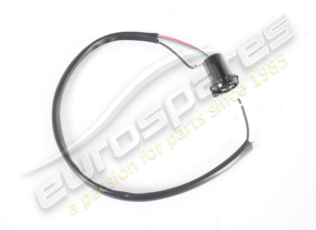 USED FERRARI REAR TAIL LAMP C/W REFLECTOR OE. PART NUMBER 20082301 (3) used ferrari rear tail lamp c/w reflector oe. part number 20082301 (3)