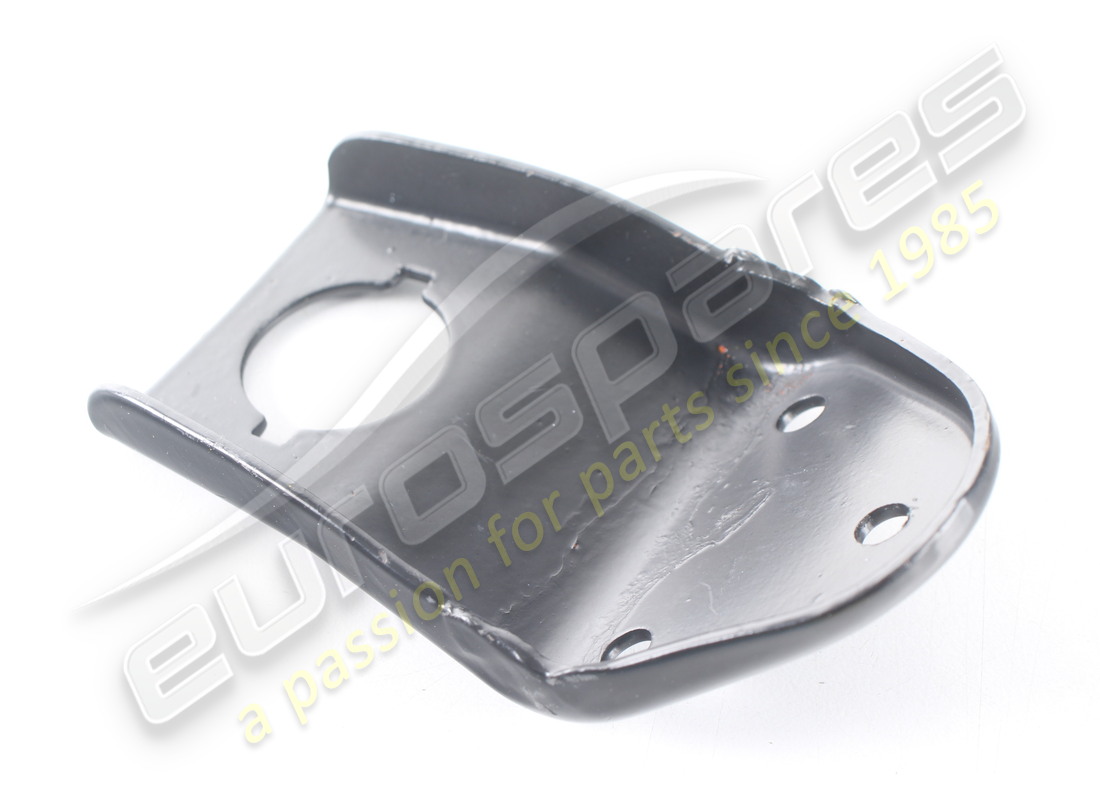 new maserati lhd mount 00009577. part number 317820320 (1)