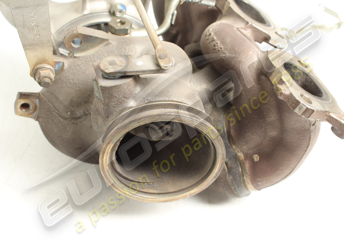 USED FERRARI RH TURBOCHARGER. PART NUMBER 307672 (3) used ferrari rh turbocharger. part number 307672 (3)