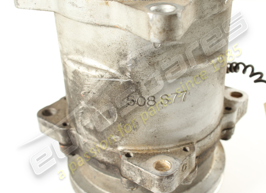 used ferrari air conditioning compressor. part number 123205 (2)