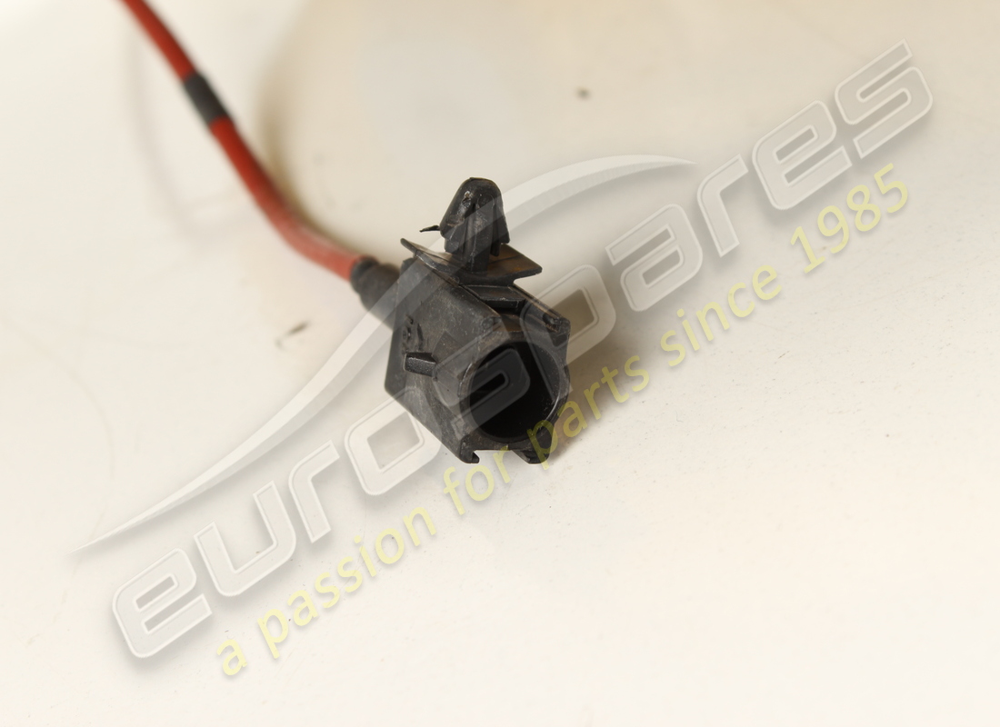 USED FERRARI REAR RH CALIPER WITH PADS. PART NUMBER 311677 (4) used ferrari rear rh caliper with pads. part number 311677 (4)