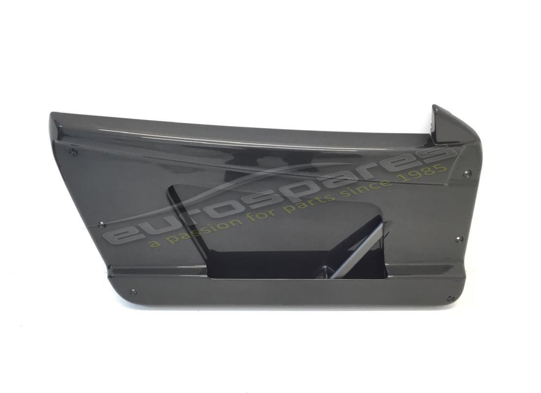 new ferrari lh covered door panel. part number 67538700 (1)