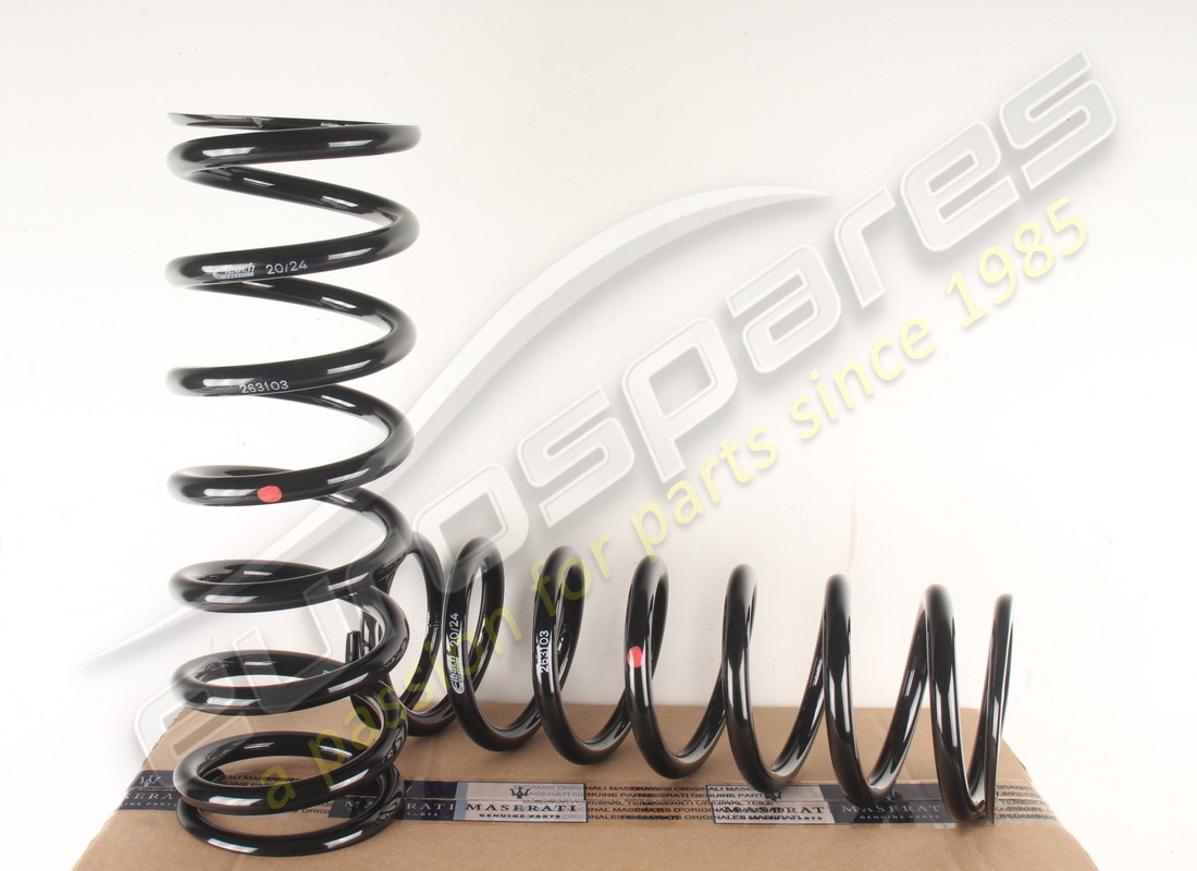NEW MASERATI FRONT SPRING KIT. PART NUMBER 900027815 (2) new maserati front spring kit. part number 900027815 (2)