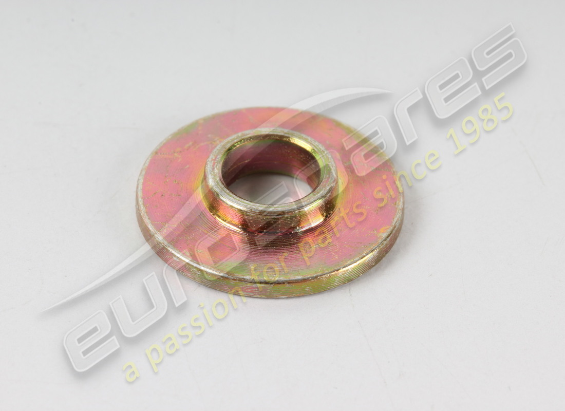 new ferrari spacer. part number 65403300 (1)