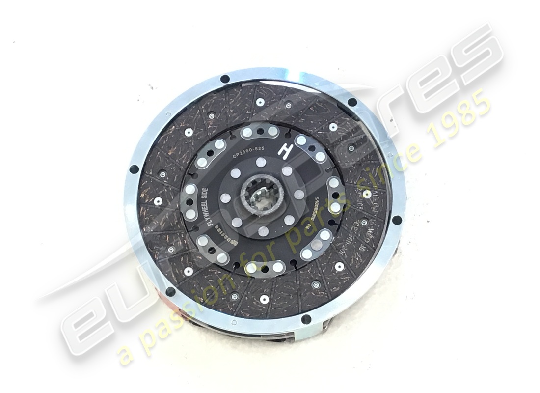 NEW FERRARI CLUTCH ASSEMBLY. PART NUMBER 136807 (5) new ferrari clutch assembly. part number 136807 (5)