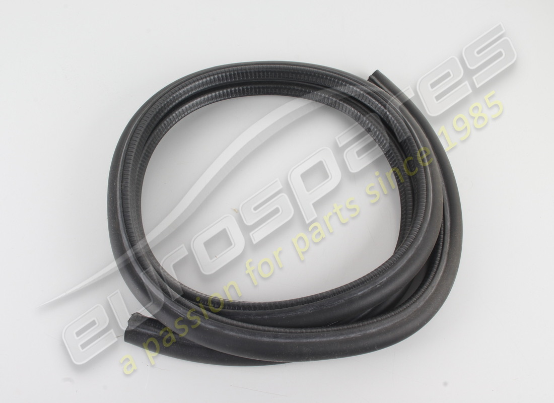 NEW FERRARI GASKET. PART NUMBER 62794300 (1) new ferrari gasket. part number 62794300 (1)