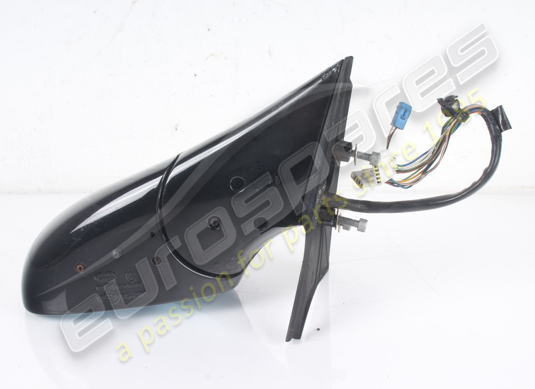 USED MASERATI EXT RH MIRROR KITRHDPRIMER-C. PART NUMBER 980138926 (5) used maserati ext rh mirror kitrhdprimer-c. part number 980138926 (5)