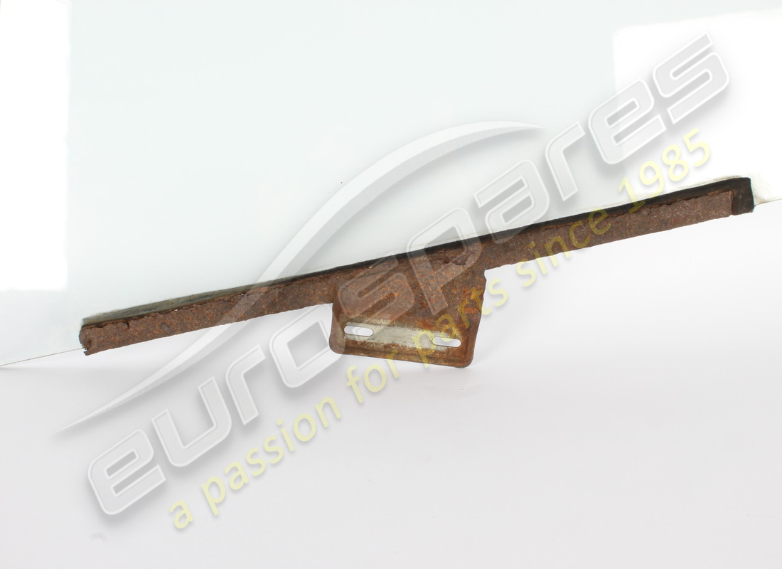 USED FERRARI DOOR GLASS. PART NUMBER 2393051000 (2) used ferrari door glass. part number 2393051000 (2)