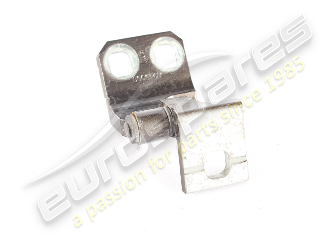 USED MASERATI LH DOOR LOWER HINGE. PART NUMBER 675000159 (1) used maserati lh door lower hinge. part number 675000159 (1)