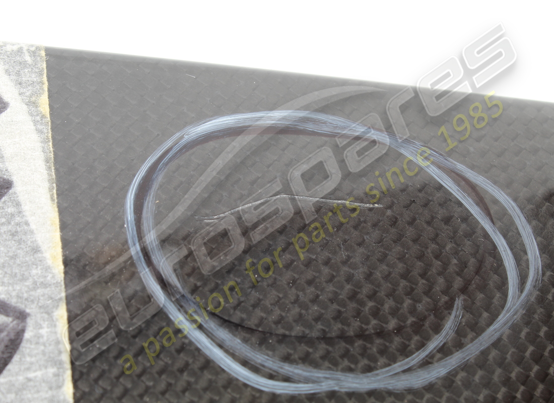 USED FERRARI CARBON UPPER PANEL. PART NUMBER 985827901 (5) used ferrari carbon upper panel. part number 985827901 (5)