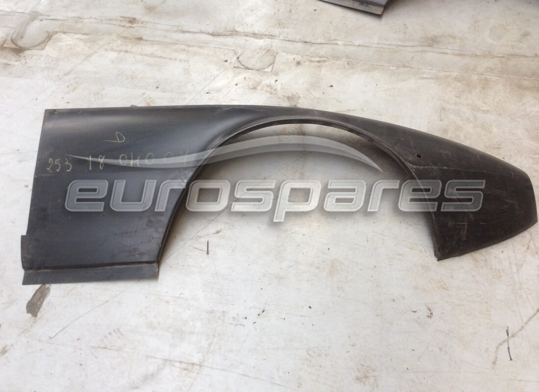 new ferrari rh front wing panel. part number 2531804007 (1)