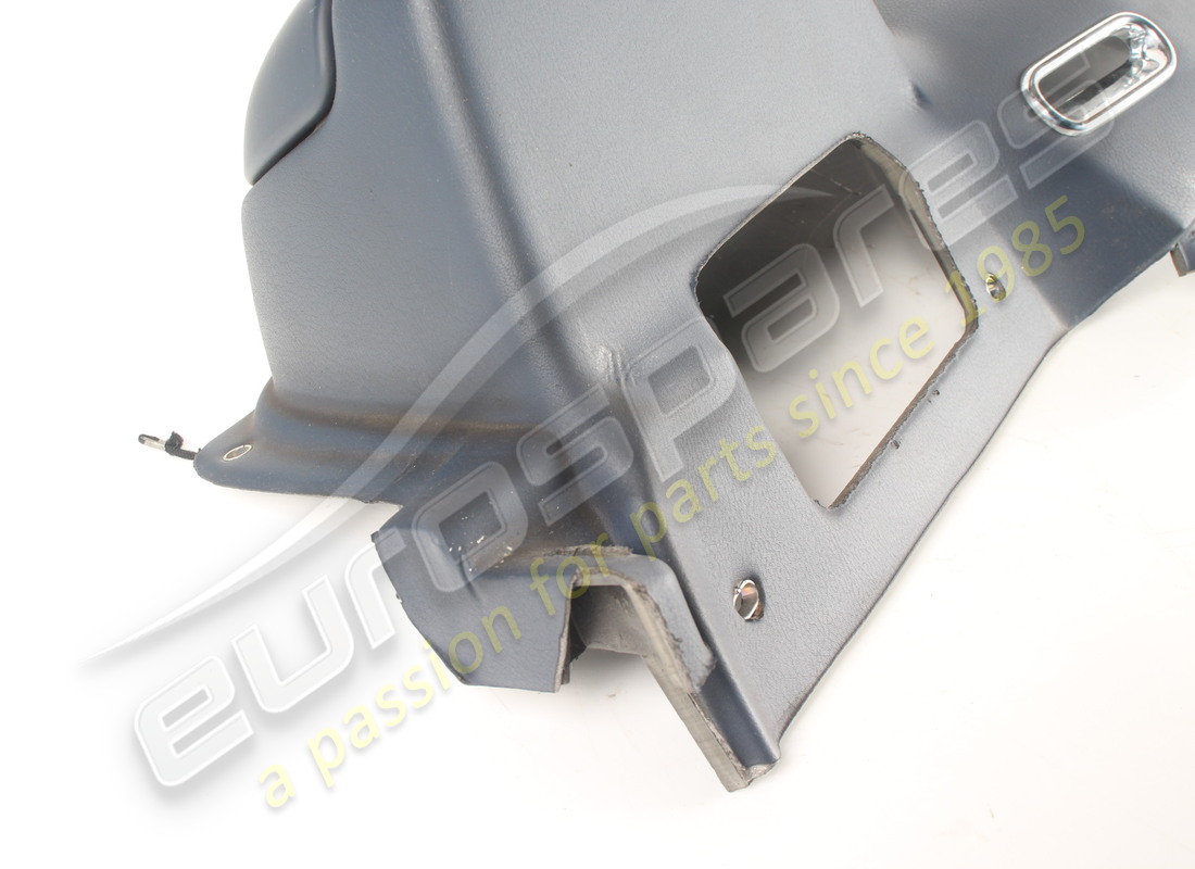 used maserati complete seatb.upper mouldingblu. part number 81431833 (8)