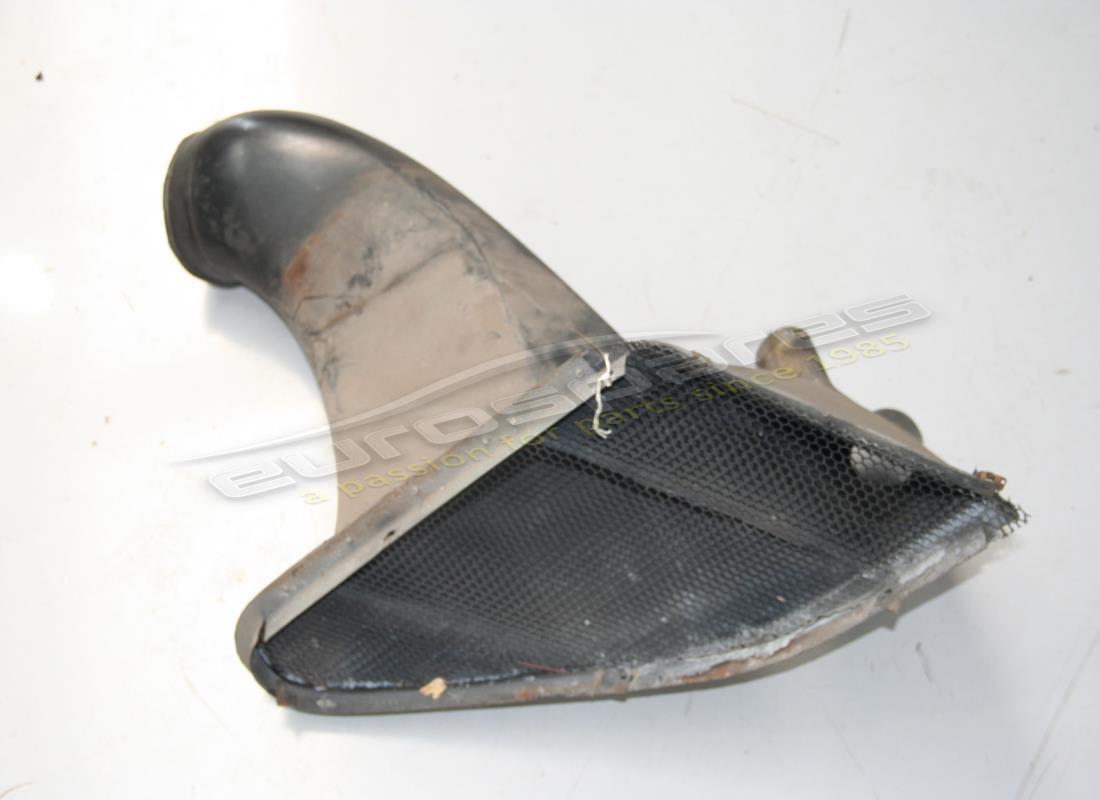 USED Ferrari RH AIR INTAKE . PART NUMBER 61137500 (1)
