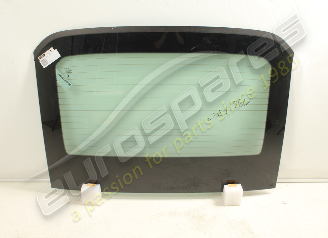 NEW FERRARI REAR-WINDOW GLASS. PART NUMBER 80323500 (1) new ferrari rear-window glass. part number 80323500 (1)