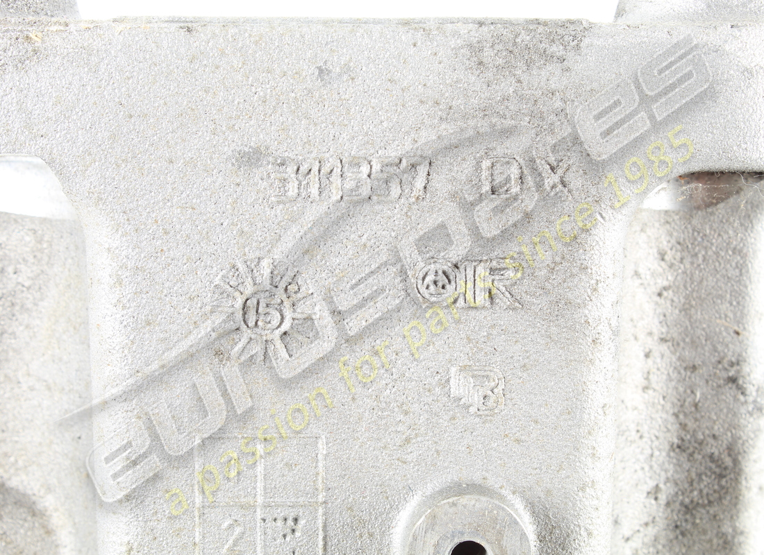 USED FERRARI RH ENGINE STRUT. PART NUMBER 337069 (3) used ferrari rh engine strut. part number 337069 (3)