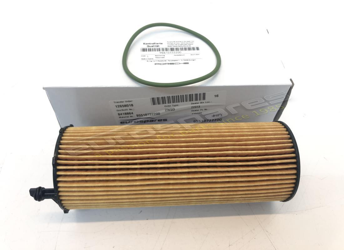 NEW PORSCHE FILTER ELEMENT WITH GASKET. PART NUMBER 95510722200 (1) new porsche filter element with gasket. part number 95510722200 (1)