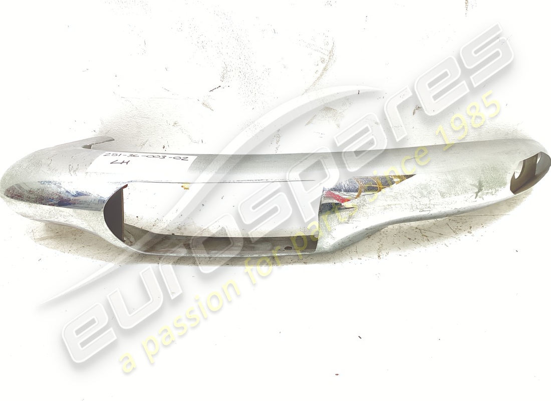 new ferrari lh front quarter bumper. part number 2513600302 (1)