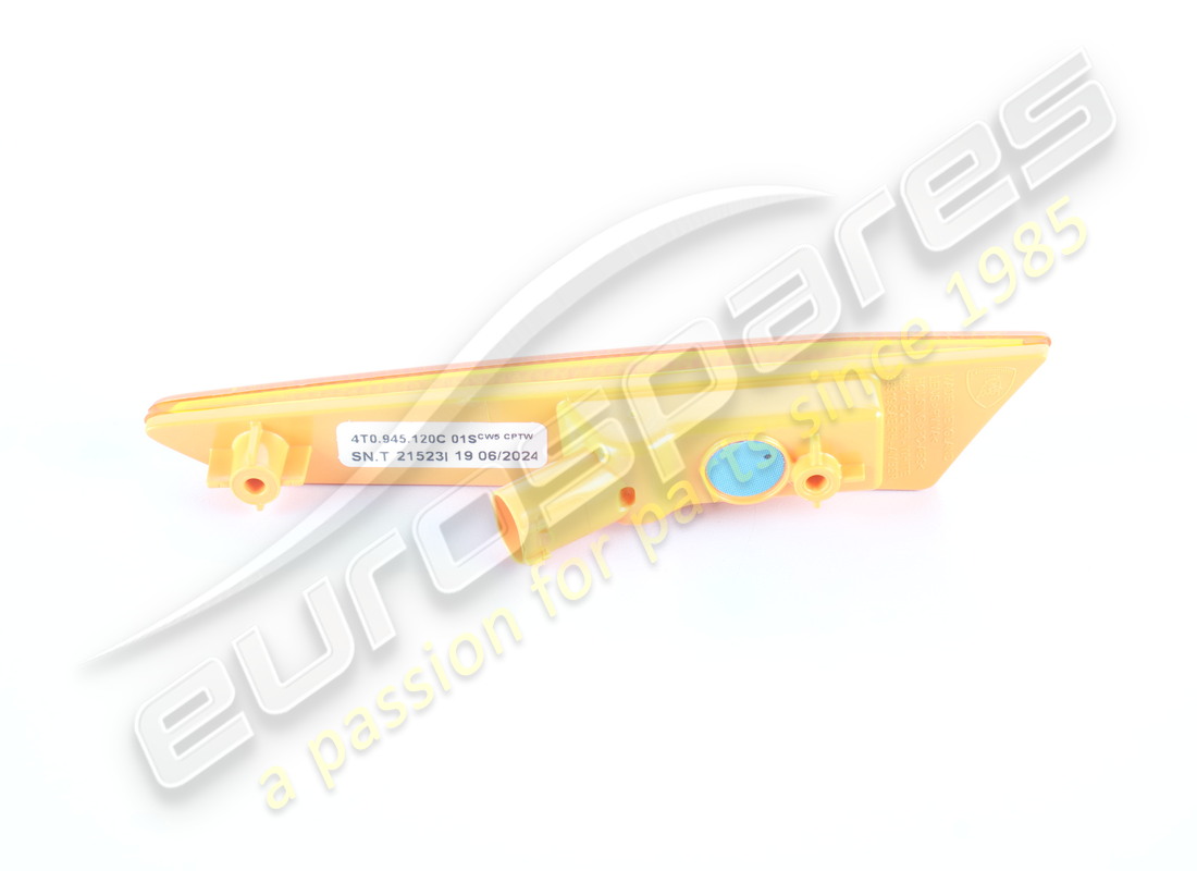 NEW LAMBORGHINI SIDE MARKER LIGHT. PART NUMBER 4T0945120C (2) new lamborghini side marker light. part number 4t0945120c (2)