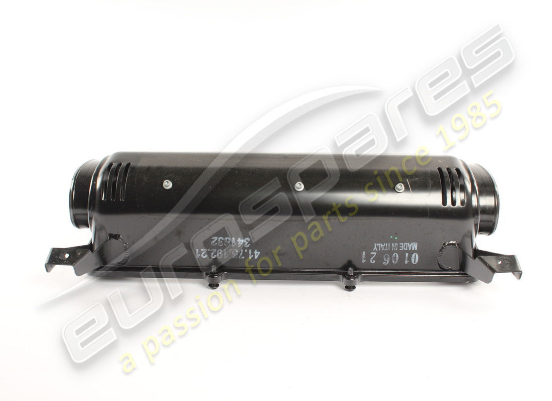 USED FERRARI FILTER BOX, LOWER PART. PART NUMBER 315204 (2) used ferrari filter box, lower part. part number 315204 (2)