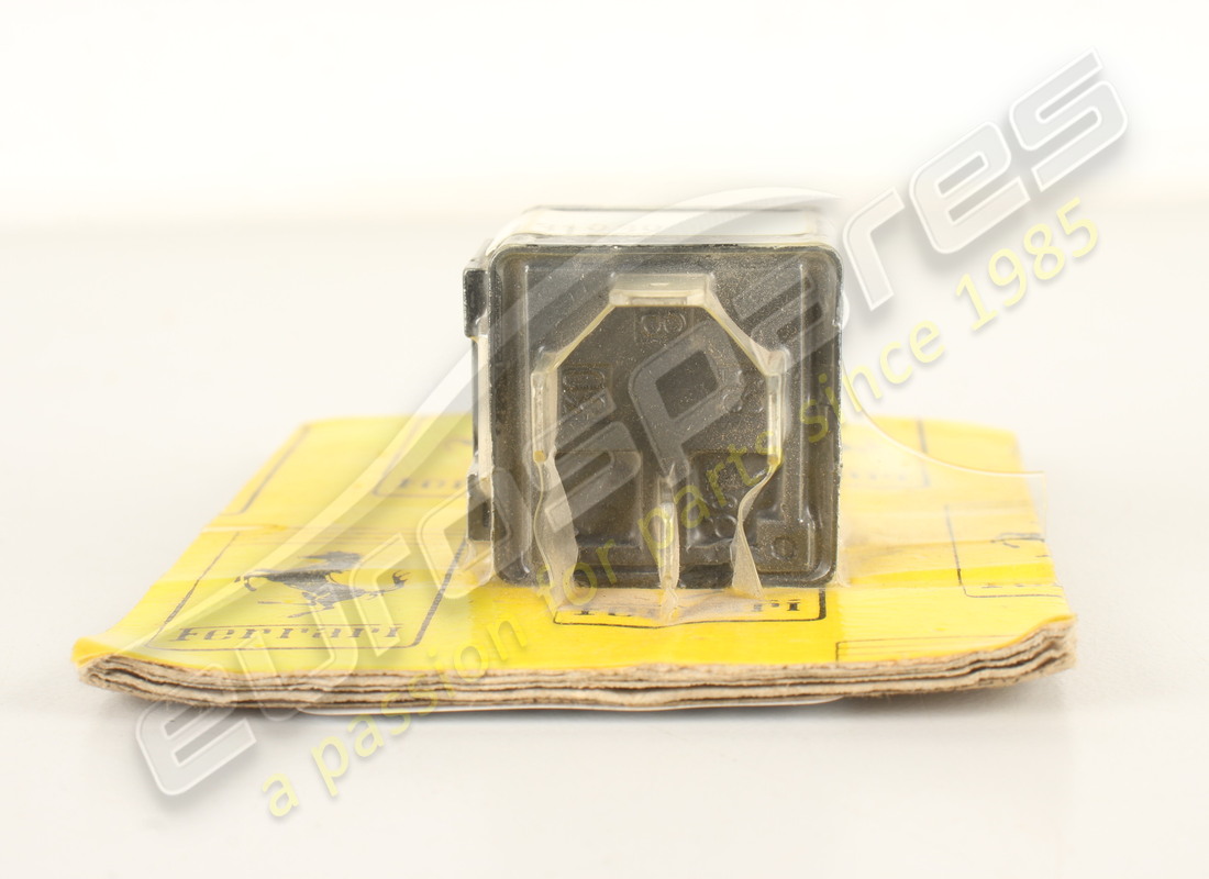 new ferrari seimens anti-skid relay 4 pin black. part number 131939 (3)