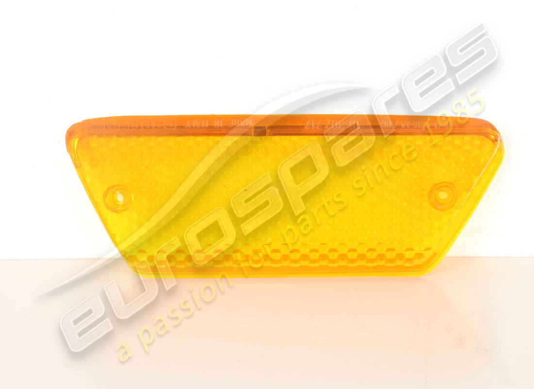 NEW FERRARI LH FRONT INDICATOR LAMP LENS ORANGE. PART NUMBER 20233300 (1) new ferrari lh front indicator lamp lens orange. part number 20233300 (1)