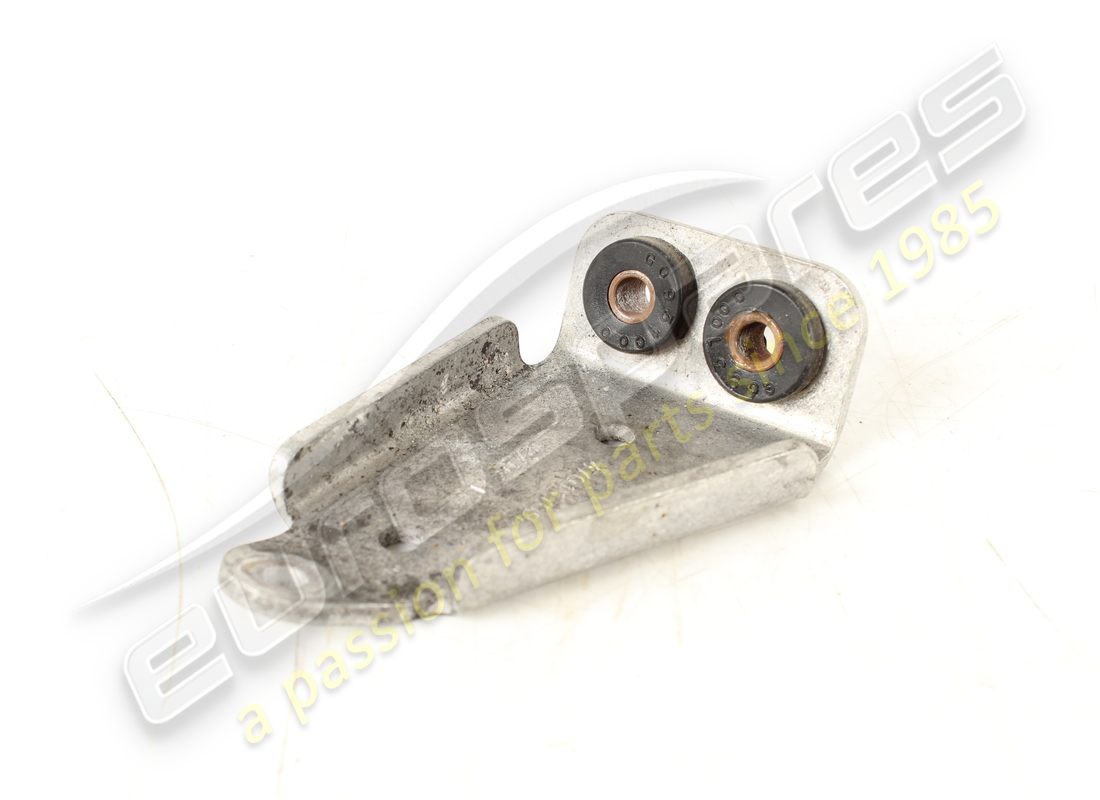 used lamborghini bracket dx.scambiatore. part number 470117098a (1)