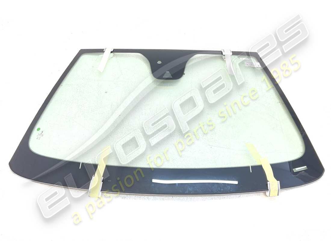 NEW FERRARI WINDSCREEN. PART NUMBER 823943 (1) new ferrari windscreen. part number 823943 (1)