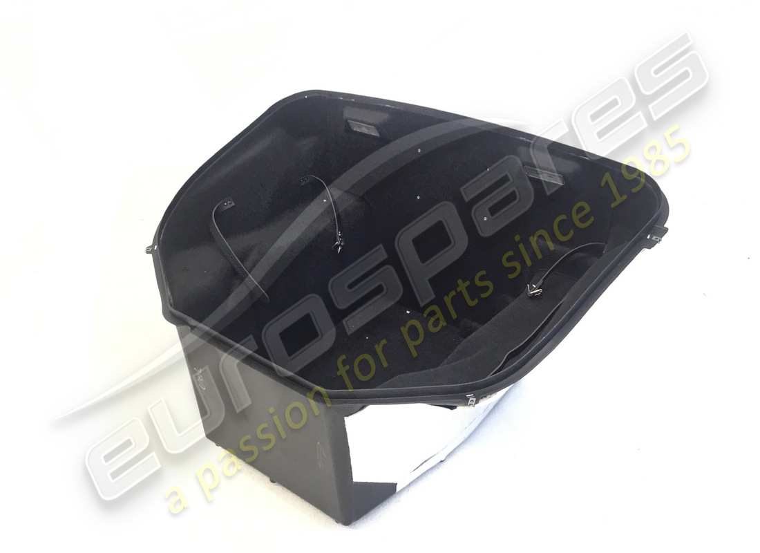 NEW FERRARI COMPLETE LUGGAGE COMPARTMENT T. PART NUMBER 87736600 (1) new ferrari complete luggage compartment t. part number 87736600 (1)