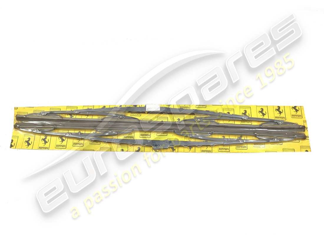 NEW Ferrari WINDSCREEN WIPER BLADE, 20 INCH . PART NUMBER 60703800 (1)