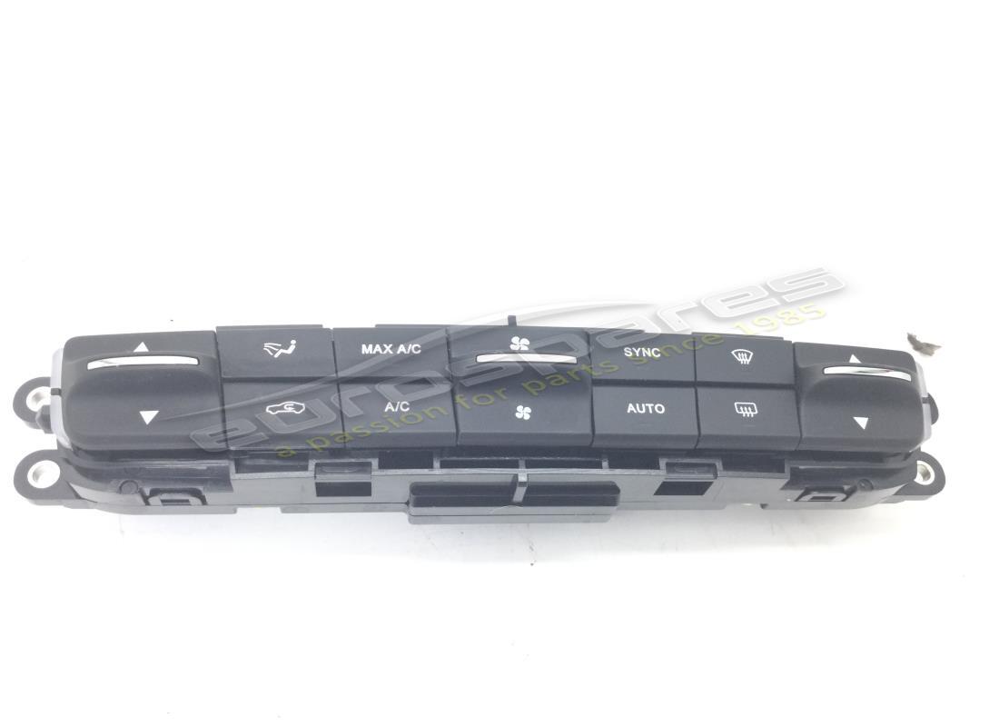 used maserati front a/c control. part number 670074920 (1)