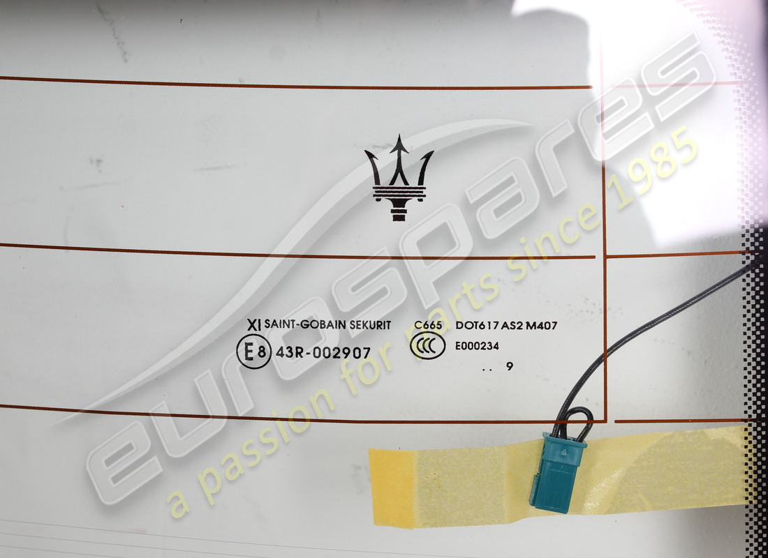 NEW MASERATI REAR WINDOW GLASS. PART NUMBER 673003589 (2) new maserati rear window glass. part number 673003589 (2)