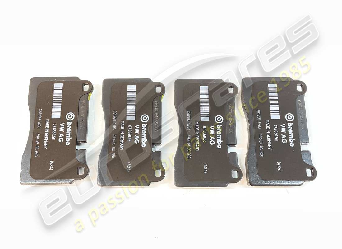 NEW LAMBORGHINI REAR BRAKE PADS SET. PART NUMBER 470698451 (2) new lamborghini rear brake pads set. part number 470698451 (2)